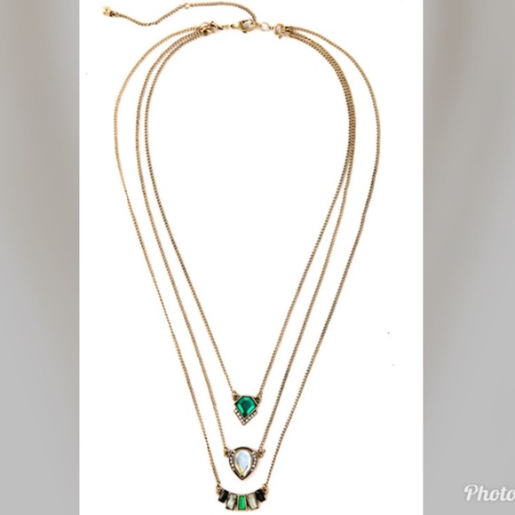 Emerald Rhinestone Layered Necklace - Picture 4 of 6