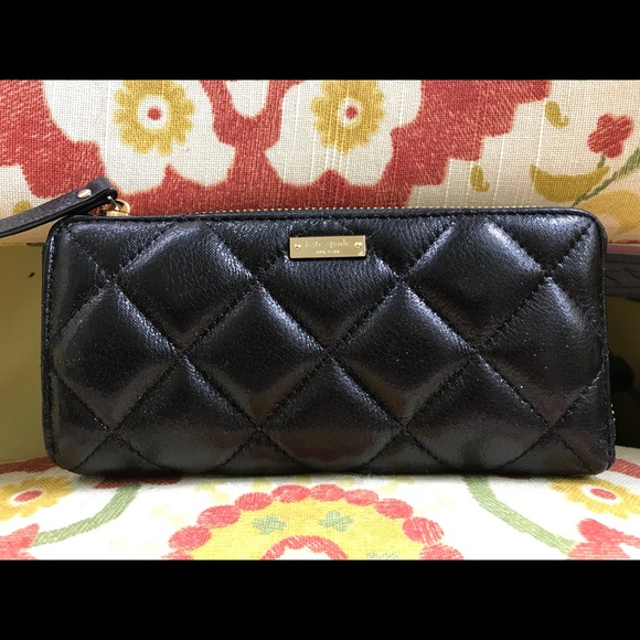 Kate Spade Nisha Wallet Excellent Used Conditon - Picture 1 of 3