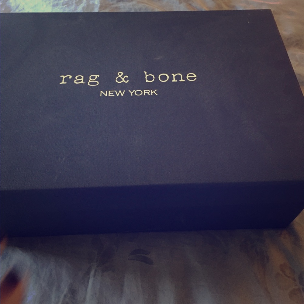 Rag and bone Margot booties. Black