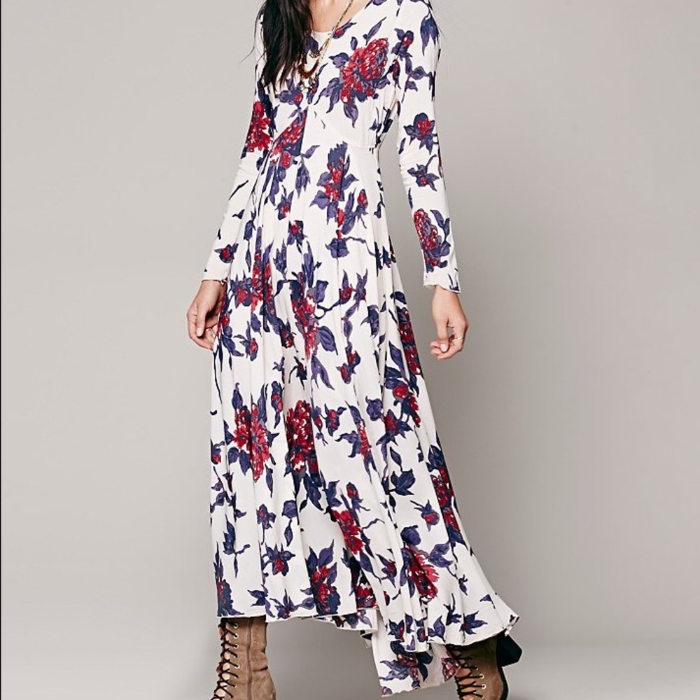 Cyber Monday🚨🚨Rare* Free People First Kiss dress