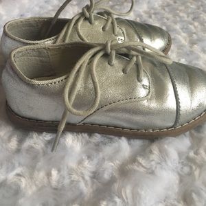 Gap little girl shoes