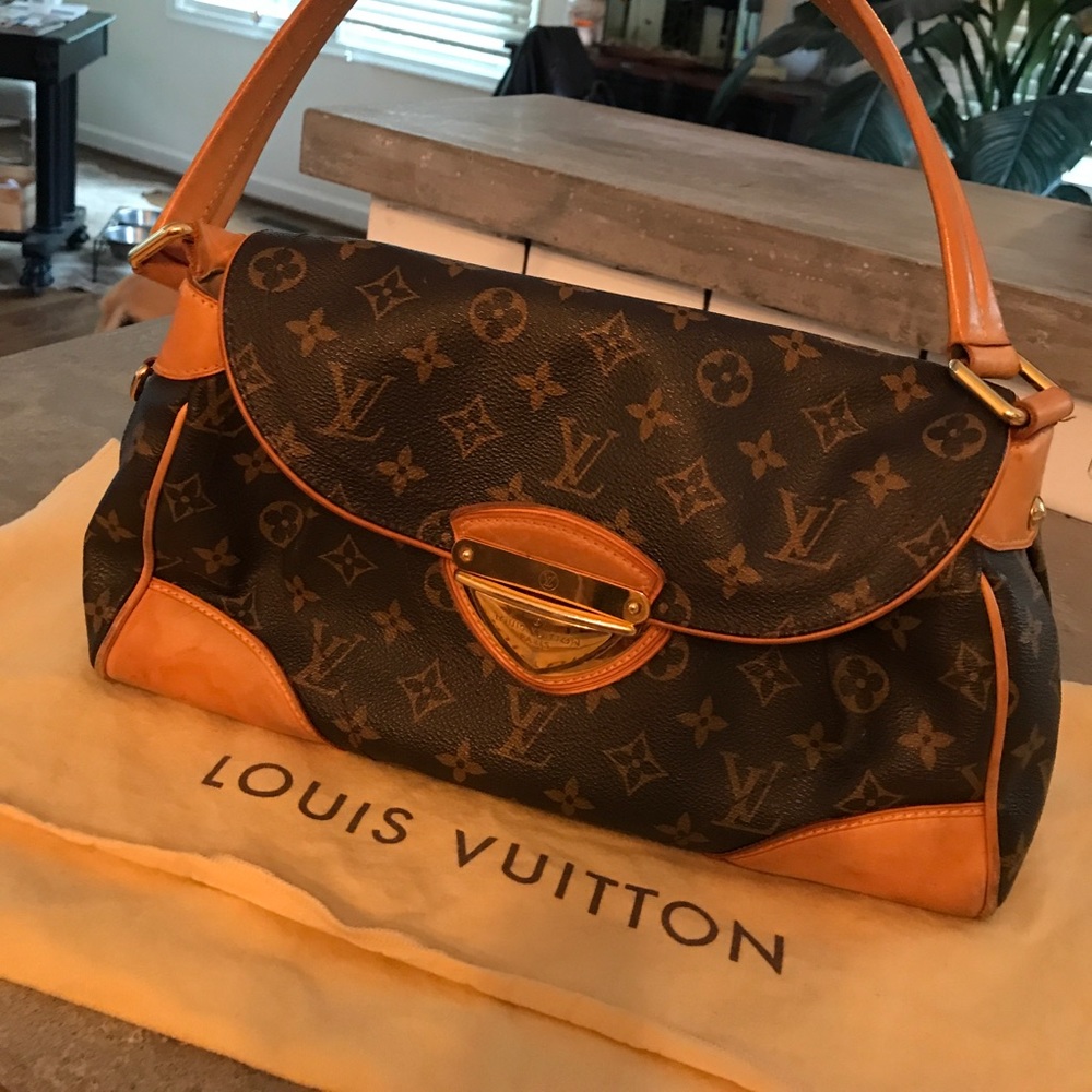 Louis Vuitton shoulder BoHo bag.