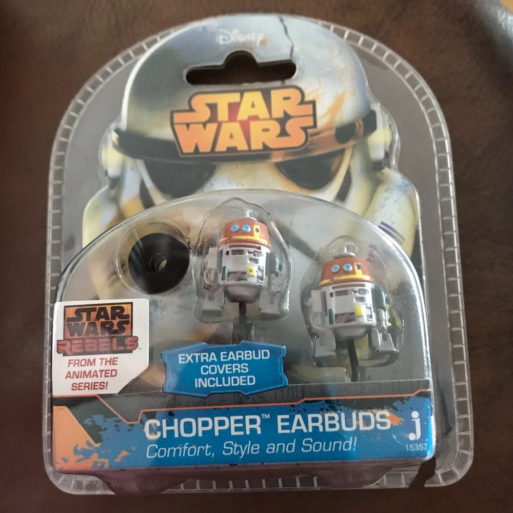 STAR WARS CHOPPER EAR BUDS - NEW IN PACKAGE