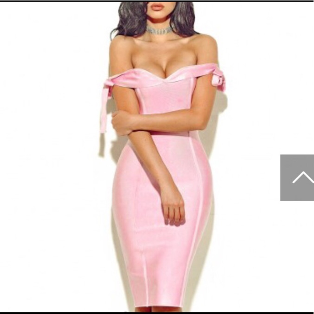 Slate Pink off shoulders bandage dress