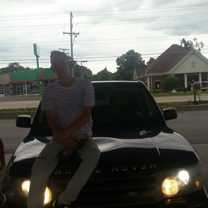 Meet your Posher, Ian