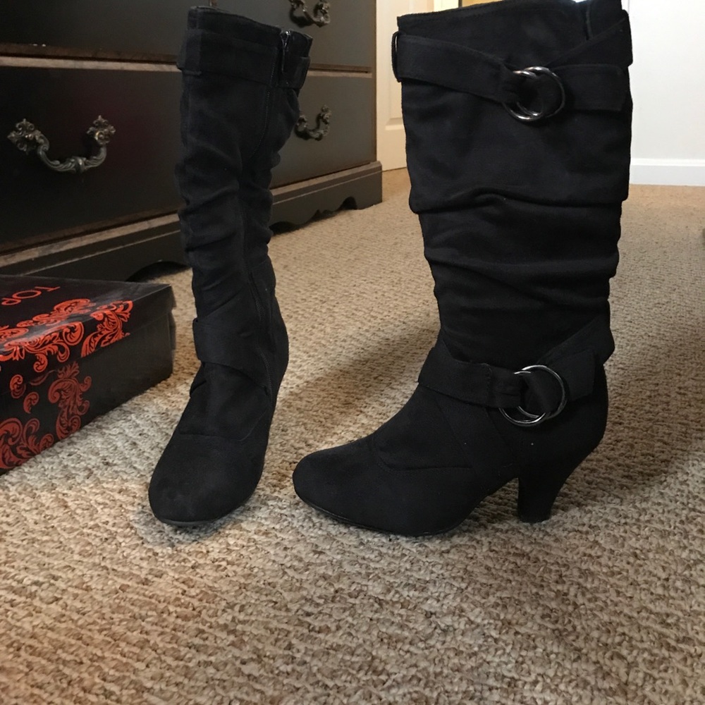 Black Boots