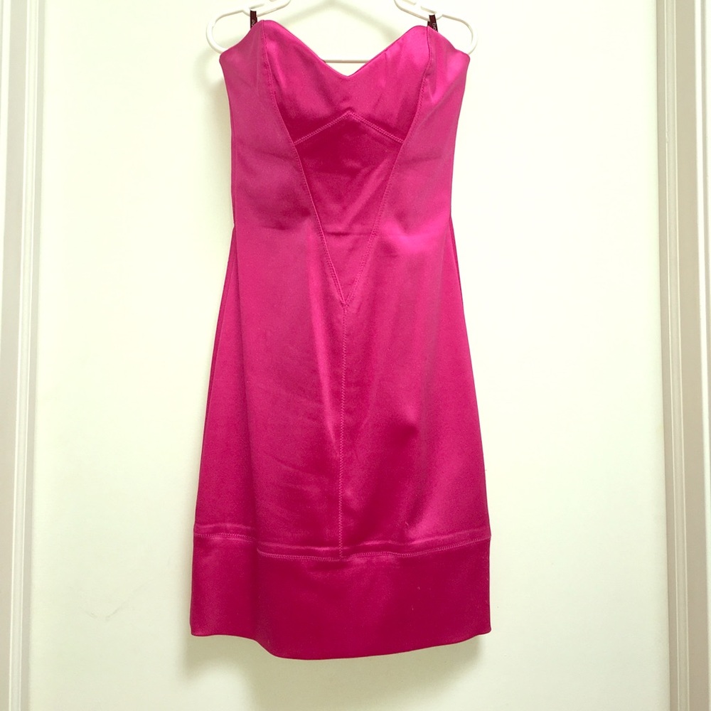 bebe • bodycon satin corset hot pink dress