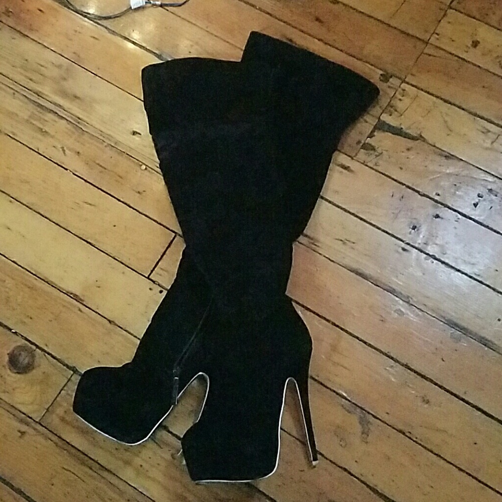 Over the knee boots