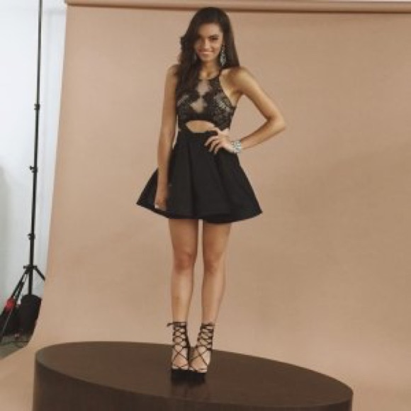 NWT Windsor store mini Dress - Picture 2 of 5