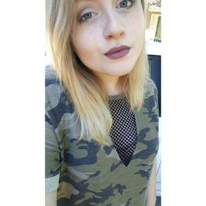 Meet your Posher, Katie