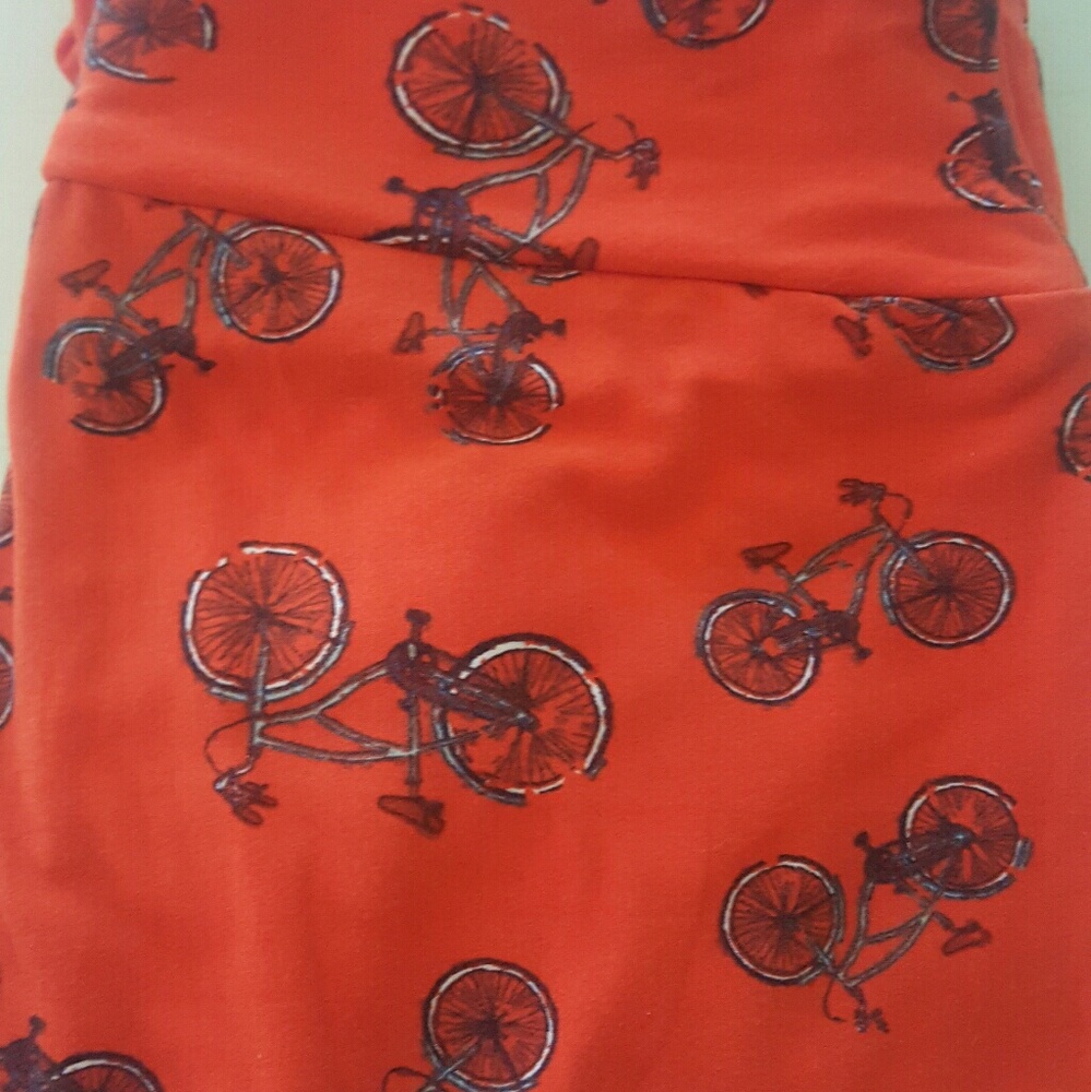 Lularoe one size new without tags leggimgsy