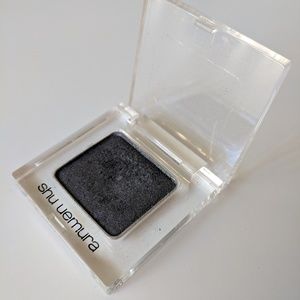 Shu Uemura Eyeshadow IR Black 990