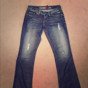 Guess boot cut jeans size 28