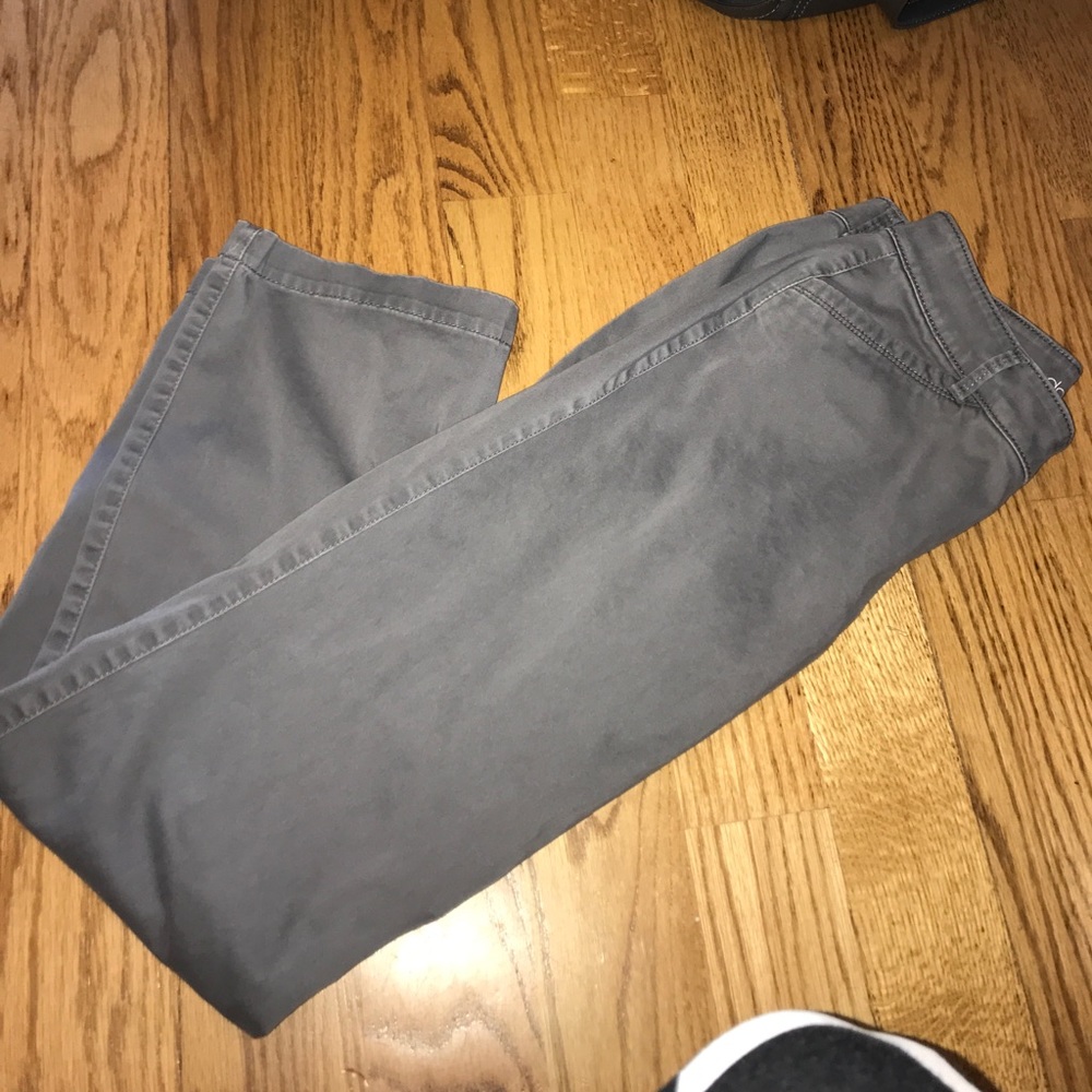 Gray Dockers Pants. 4P