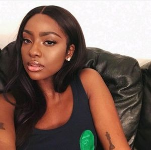 Meet your Posher, Cayla