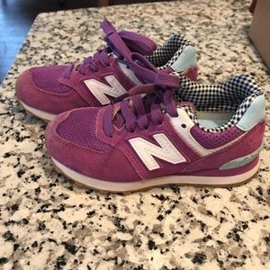 New Balance 574 Girls shoes size 10 1/2