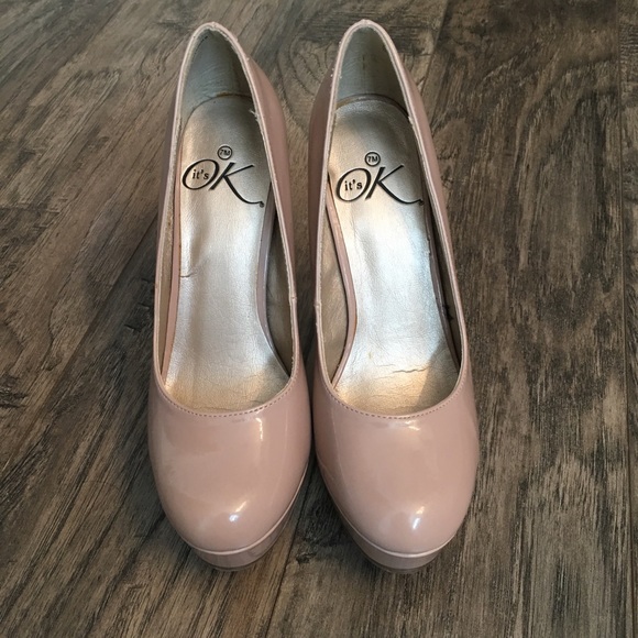 Nude platform heels size 7 - Picture 2 of 7