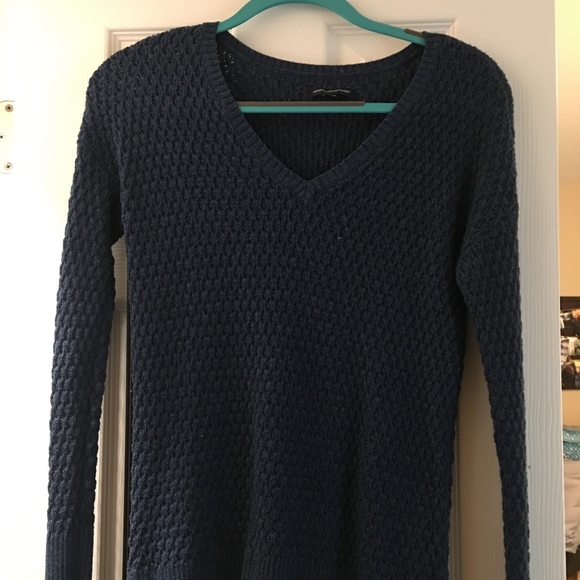 Sweater - Picture 1 of 1