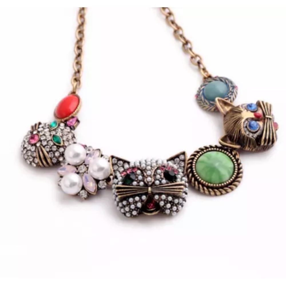 Authentic Betsey Johnson Rare cat necklace