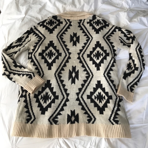 Flying Tomato Aztec cardigan - Picture 3 of 3