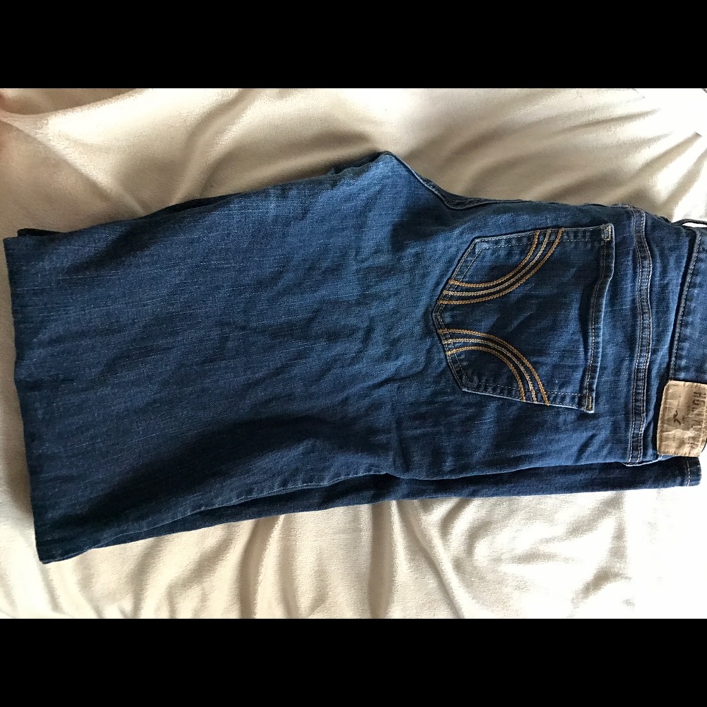 Hollister jeans size 11 regular! Nice condition