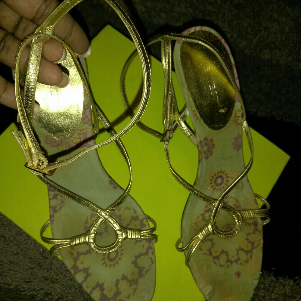 Gold Nine West