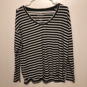 American Eagle Long Sleeves Tee