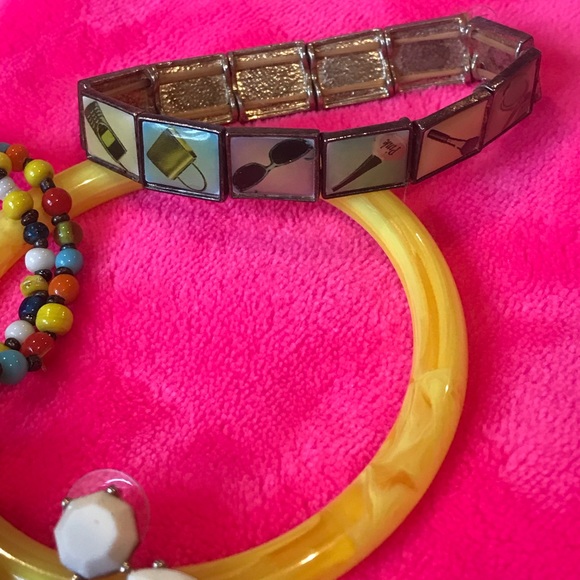 Mixed jewelry bundle - Picture 2 of 2