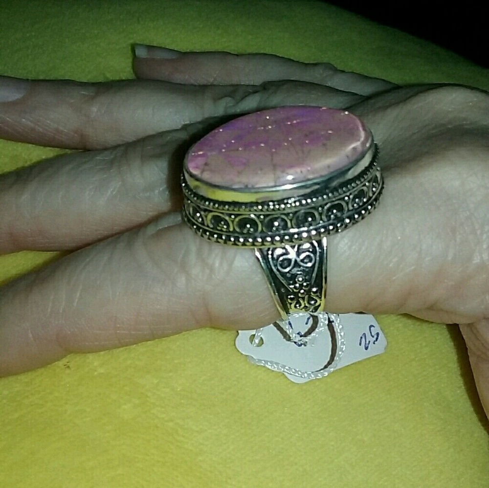 Beautiful 925 ss ring with Pink Australian Triplet Opal gem stone