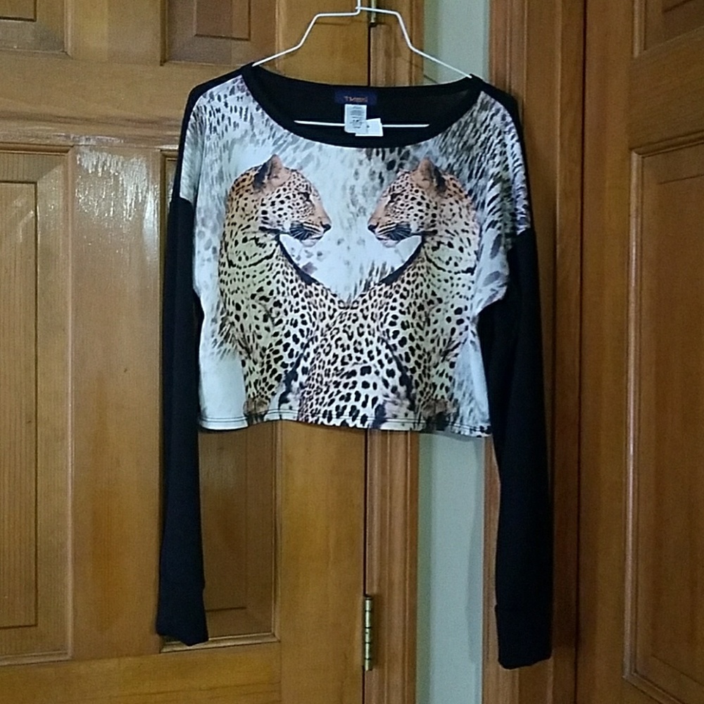 Leopard Top
