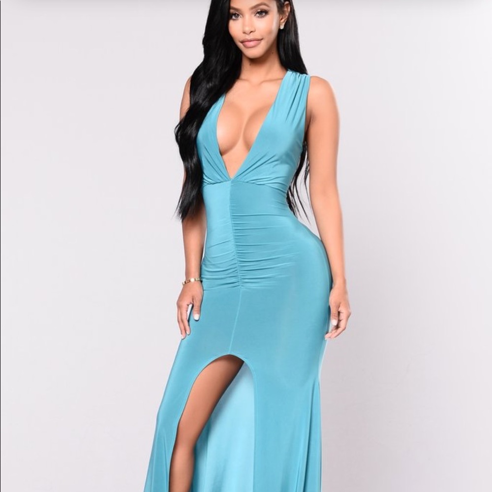 BRAND NEW***Teal dress (stretchy)