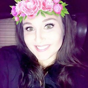 Meet your Posher, Carissa