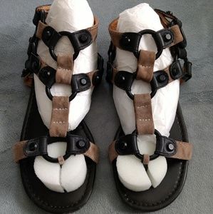 LAMB by Gwen Stefani sandals - 9