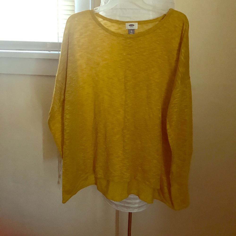 Long sleeved top