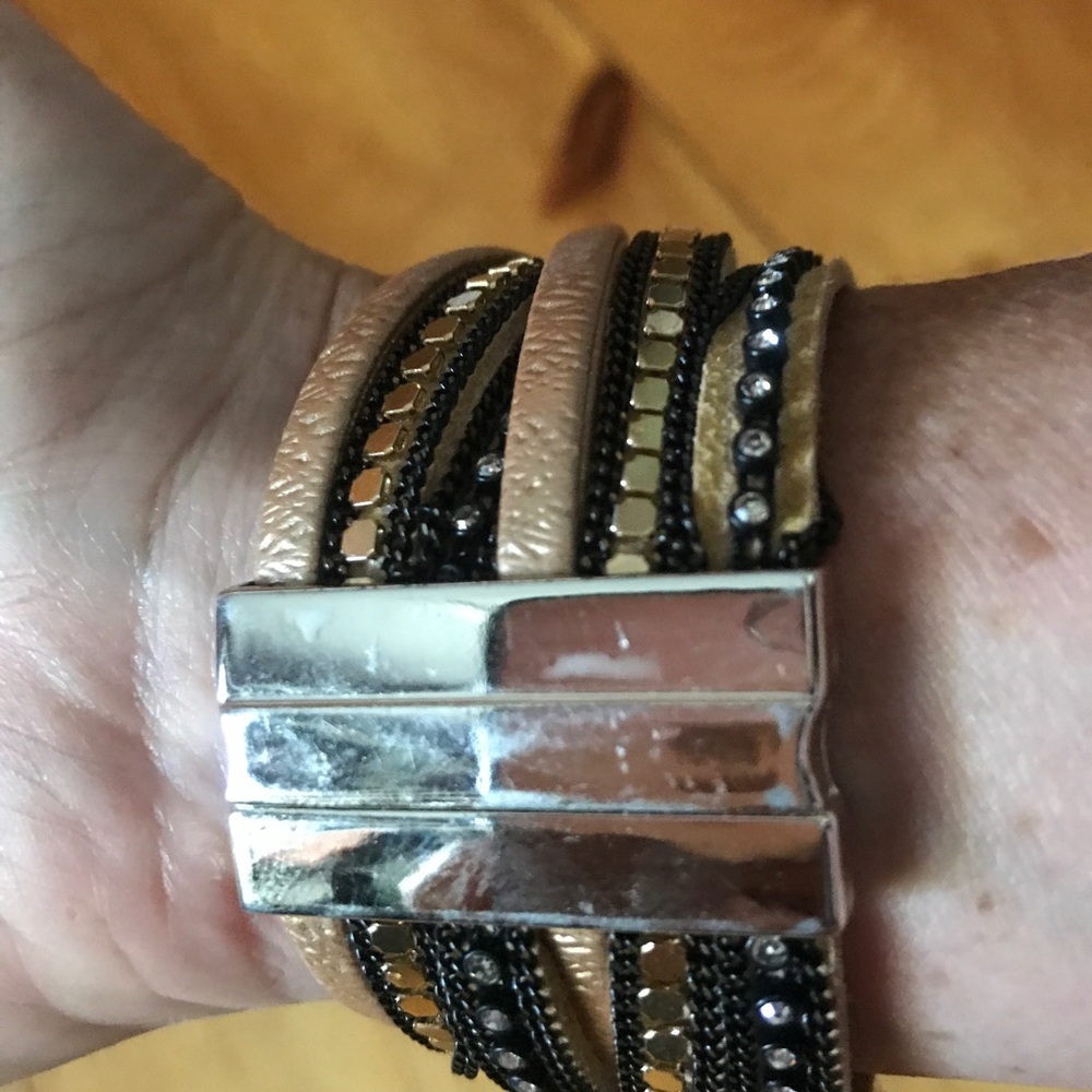 Bracelet - Picture 2 of 4