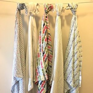 Aden and Anais swaddle blankets set of 5 patterns!