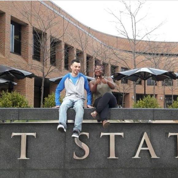 Meet your Posher, Pearline - Picture 1 of 1