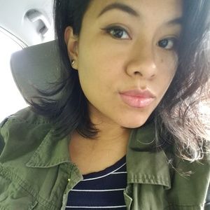 Meet your Posher, Lucila