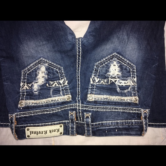 Rock Revival jeans - Picture 1 of 5
