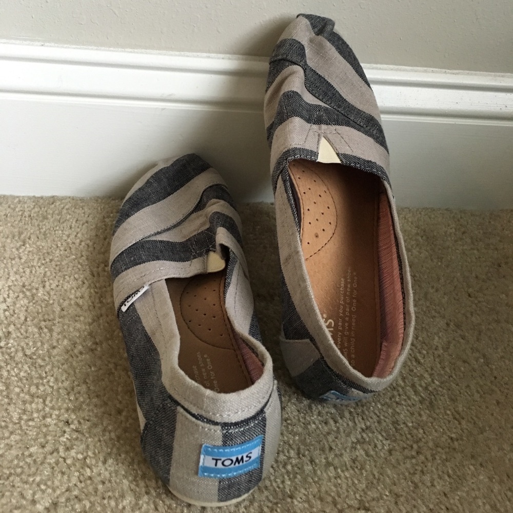 TOMS