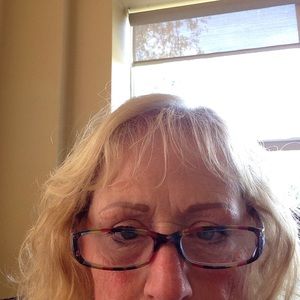 Meet your Posher, Lynn