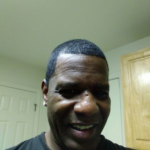 Meet your Posher, Jerome