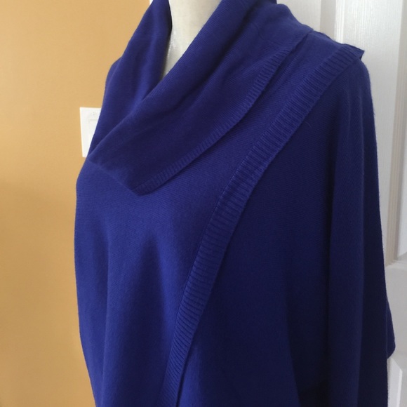 Cobalt Blue sweater - Picture 2 of 5