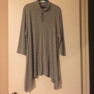Grey choker keyhole shirt