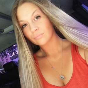 Meet your Posher, Tiffany