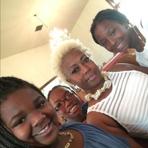 Meet your Posher, Wanda