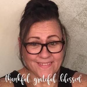 Meet your Posher, Eileen