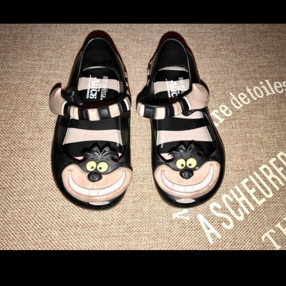 Mini Melissa toddler Disney Alice in Wonderland 7