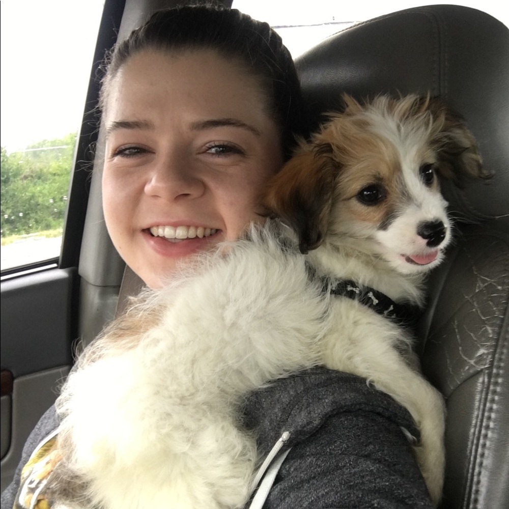 Meet your Posher, Michaela