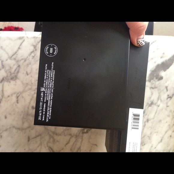 🍁New 15D Day slayer palette by Morphe🍁 - Picture 5 of 7